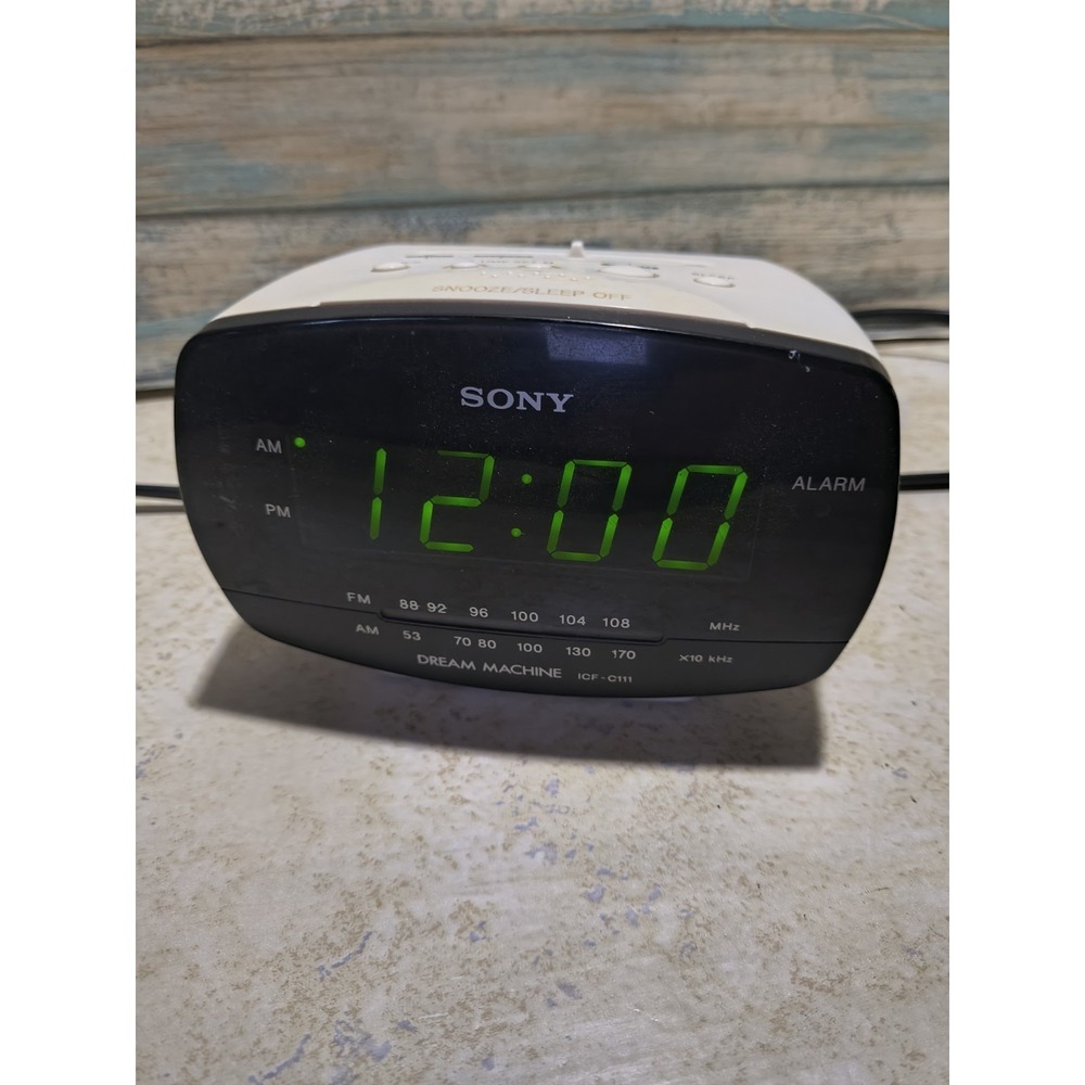 Sony Dream Machine ICF-C111 AM/FM Alarm Clock Radio‎ White